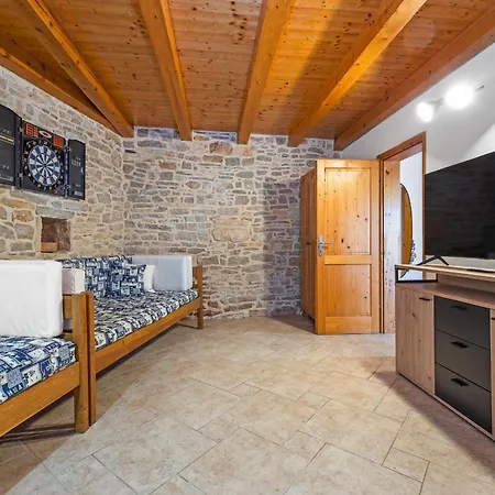 Villa Laura - Orihi *