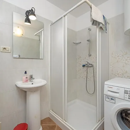 Villa Laura - Orihi Barban